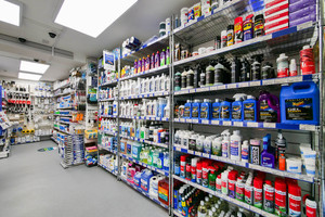 Chandlery & Parts Counter